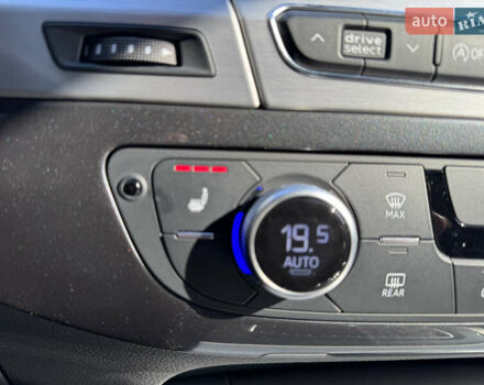 Чорний Ауді SQ7, об'ємом двигуна 3.96 л та пробігом 170 тис. км за 53400 $, фото 35 на Automoto.ua