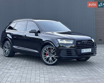 Черный Ауди SQ7, объемом двигателя 4 л и пробегом 135 тыс. км за 63000 $, фото 6 на Automoto.ua