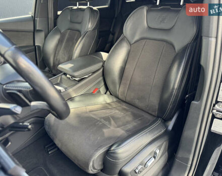 Чорний Ауді SQ7, об'ємом двигуна 3.96 л та пробігом 170 тис. км за 53400 $, фото 61 на Automoto.ua