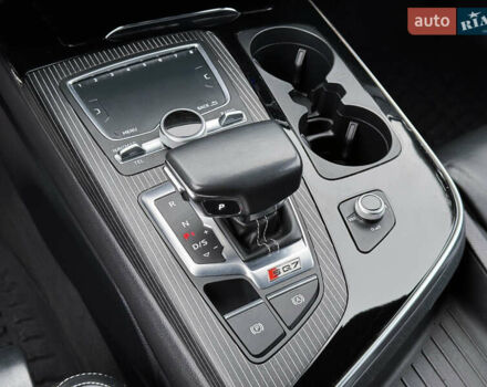 Чорний Ауді SQ7, об'ємом двигуна 3.96 л та пробігом 163 тис. км за 62000 $, фото 38 на Automoto.ua