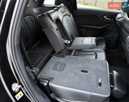 Чорний Ауді SQ7, об'ємом двигуна 3.96 л та пробігом 163 тис. км за 62000 $, фото 14 на Automoto.ua