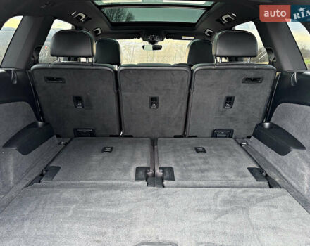 Чорний Ауді SQ7, об'ємом двигуна 3.96 л та пробігом 163 тис. км за 62000 $, фото 13 на Automoto.ua