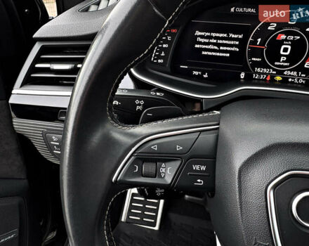 Чорний Ауді SQ7, об'ємом двигуна 3.96 л та пробігом 163 тис. км за 62000 $, фото 35 на Automoto.ua