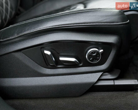 Чорний Ауді SQ7, об'ємом двигуна 3.96 л та пробігом 163 тис. км за 62000 $, фото 27 на Automoto.ua