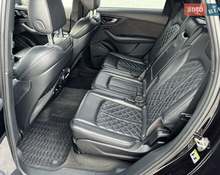 Чорний Ауді SQ7, об'ємом двигуна 3.96 л та пробігом 163 тис. км за 62000 $, фото 42 на Automoto.ua