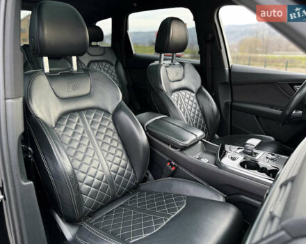 Чорний Ауді SQ7, об'ємом двигуна 3.96 л та пробігом 163 тис. км за 62000 $, фото 31 на Automoto.ua