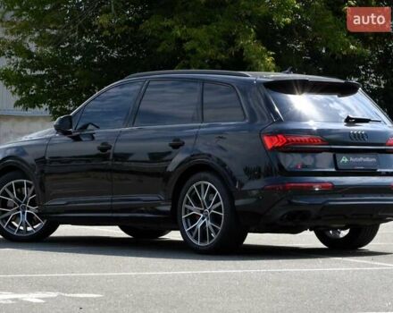 Чорний Ауді SQ7, об'ємом двигуна 4 л та пробігом 105 тис. км за 82999 $, фото 5 на Automoto.ua