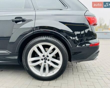 Черный Ауди SQ7, объемом двигателя 3.96 л и пробегом 185 тыс. км за 74950 $, фото 60 на Automoto.ua