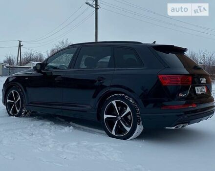 Чорний Ауді SQ7, об'ємом двигуна 4 л та пробігом 94 тис. км за 69999 $, фото 23 на Automoto.ua