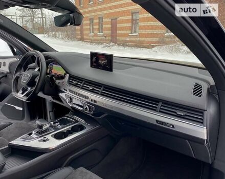 Чорний Ауді SQ7, об'ємом двигуна 4 л та пробігом 94 тис. км за 69999 $, фото 83 на Automoto.ua