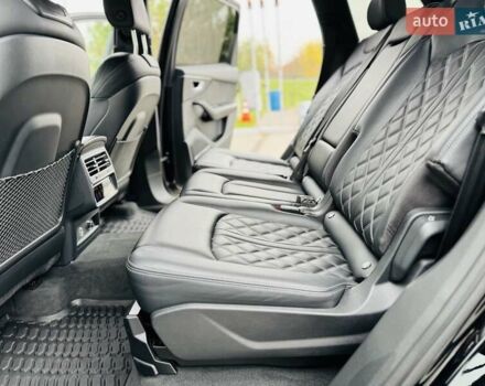 Черный Ауди SQ7, объемом двигателя 3.96 л и пробегом 185 тыс. км за 74950 $, фото 85 на Automoto.ua