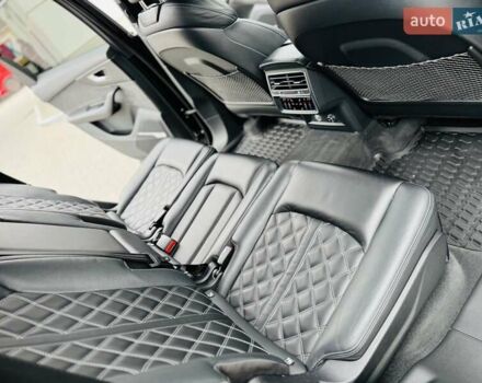 Черный Ауди SQ7, объемом двигателя 3.96 л и пробегом 185 тыс. км за 74950 $, фото 88 на Automoto.ua