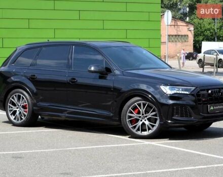Чорний Ауді SQ7, об'ємом двигуна 4 л та пробігом 105 тис. км за 82999 $, фото 2 на Automoto.ua