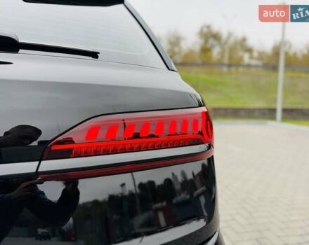 Черный Ауди SQ7, объемом двигателя 3.96 л и пробегом 185 тыс. км за 74950 $, фото 52 на Automoto.ua