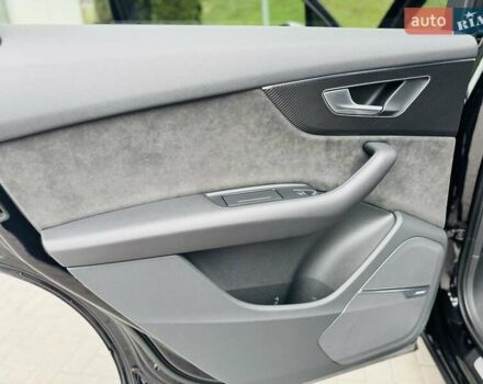 Черный Ауди SQ7, объемом двигателя 3.96 л и пробегом 185 тыс. км за 74950 $, фото 89 на Automoto.ua