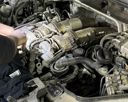 Чорний Ауді SQ7, об'ємом двигуна 4 л та пробігом 42 тис. км за 63999 $, фото 5 на Automoto.ua