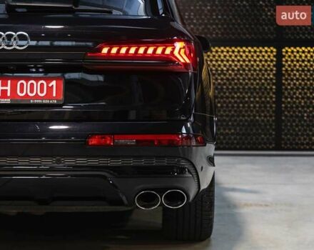 Черный Ауди SQ7, объемом двигателя 4 л и пробегом 123 тыс. км за 59900 $, фото 1 на Automoto.ua