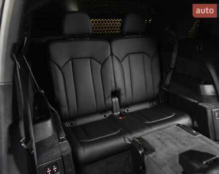 Черный Ауди SQ7, объемом двигателя 4 л и пробегом 123 тыс. км за 59900 $, фото 39 на Automoto.ua