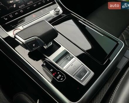 Чорний Ауді SQ7, об'ємом двигуна 3.96 л та пробігом 125 тис. км за 83500 $, фото 23 на Automoto.ua