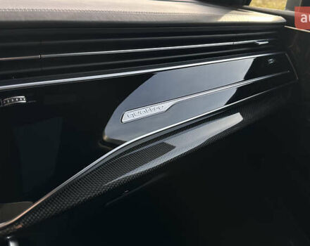 Черный Ауди SQ7, объемом двигателя 4 л и пробегом 105 тыс. км за 66600 $, фото 16 на Automoto.ua