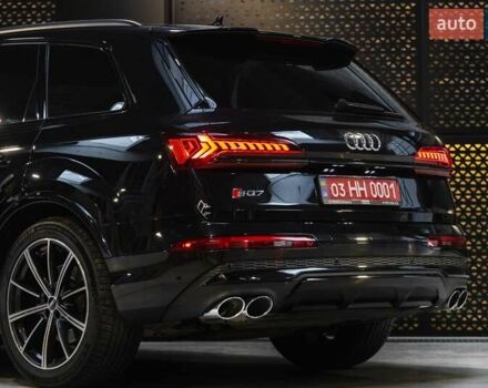 Черный Ауди SQ7, объемом двигателя 4 л и пробегом 123 тыс. км за 59900 $, фото 6 на Automoto.ua