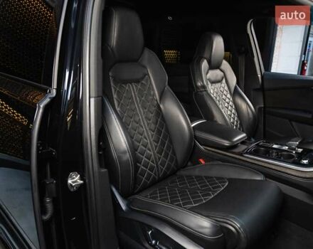 Черный Ауди SQ7, объемом двигателя 4 л и пробегом 123 тыс. км за 59900 $, фото 15 на Automoto.ua