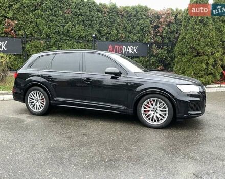 Чорний Ауді SQ7, об'ємом двигуна 3.96 л та пробігом 125 тис. км за 83500 $, фото 24 на Automoto.ua