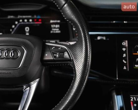 Черный Ауди SQ7, объемом двигателя 4 л и пробегом 123 тыс. км за 59900 $, фото 30 на Automoto.ua