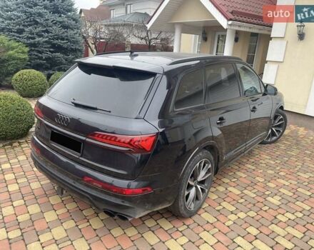 Чорний Ауді SQ7, об'ємом двигуна 4 л та пробігом 82 тис. км за 64999 $, фото 1 на Automoto.ua