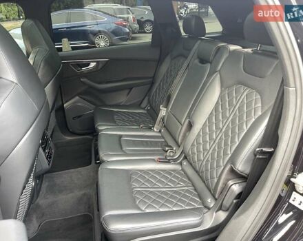 Чорний Ауді SQ7, об'ємом двигуна 3.96 л та пробігом 125 тис. км за 83500 $, фото 17 на Automoto.ua