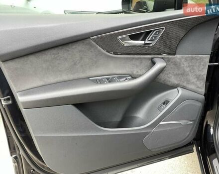 Чорний Ауді SQ7, об'ємом двигуна 3.96 л та пробігом 125 тис. км за 83500 $, фото 11 на Automoto.ua