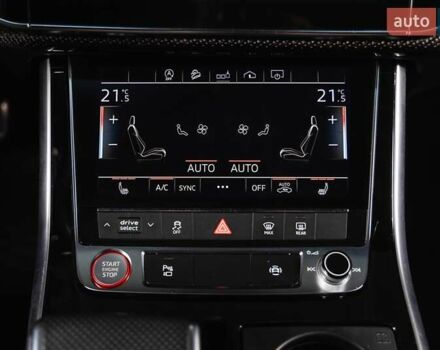 Черный Ауди SQ7, объемом двигателя 4 л и пробегом 123 тыс. км за 59900 $, фото 31 на Automoto.ua