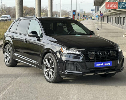 Черный Ауди SQ7, объемом двигателя 4 л и пробегом 105 тыс. км за 66600 $, фото 2 на Automoto.ua