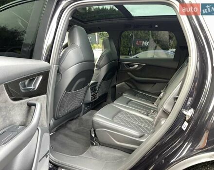 Чорний Ауді SQ7, об'ємом двигуна 3.96 л та пробігом 125 тис. км за 83500 $, фото 15 на Automoto.ua