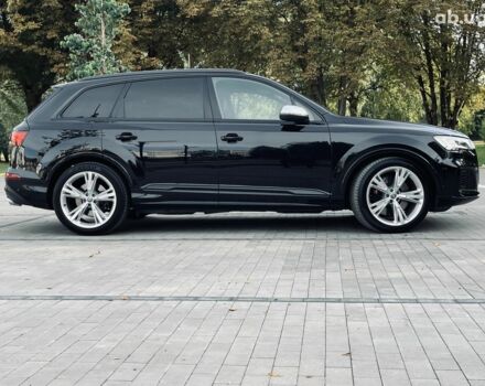 Чорний Ауді SQ7, об'ємом двигуна 4 л та пробігом 128 тис. км за 72000 $, фото 1 на Automoto.ua