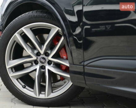 Черный Ауди SQ7, объемом двигателя 3.96 л и пробегом 140 тыс. км за 80500 $, фото 4 на Automoto.ua