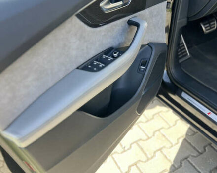 Чорний Ауді SQ7, об'ємом двигуна 4 л та пробігом 16 тис. км за 76099 $, фото 41 на Automoto.ua