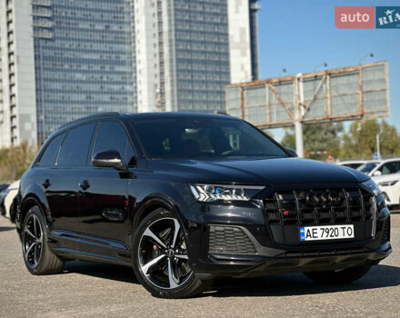 Черный Ауди SQ7, объемом двигателя 4 л и пробегом 83 тыс. км за 73800 $, фото 18 на Automoto.ua