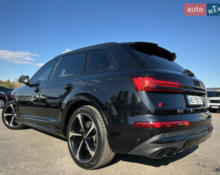 Черный Ауди SQ7, объемом двигателя 4 л и пробегом 83 тыс. км за 73800 $, фото 24 на Automoto.ua