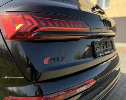 Чорний Ауді SQ7, об'ємом двигуна 4 л та пробігом 16 тис. км за 76099 $, фото 6 на Automoto.ua