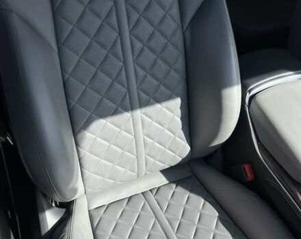 Чорний Ауді SQ7, об'ємом двигуна 4 л та пробігом 16 тис. км за 76099 $, фото 22 на Automoto.ua