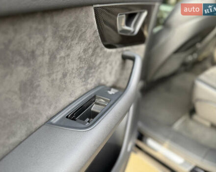 Черный Ауди SQ7, объемом двигателя 4 л и пробегом 61 тыс. км за 73500 $, фото 18 на Automoto.ua