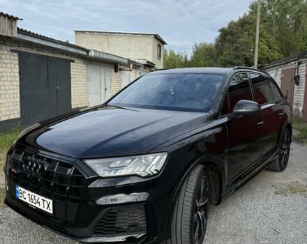 Черный Ауди SQ7, объемом двигателя 4 л и пробегом 39 тыс. км за 79999 $, фото 2 на Automoto.ua