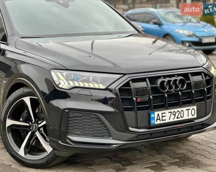 Чорний Ауді SQ7, об'ємом двигуна 4 л та пробігом 70 тис. км за 81000 $, фото 16 на Automoto.ua