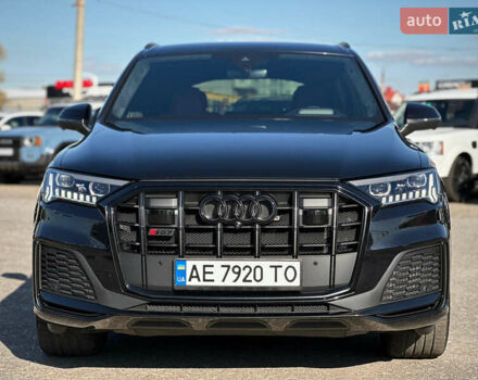 Черный Ауди SQ7, объемом двигателя 4 л и пробегом 83 тыс. км за 73800 $, фото 1 на Automoto.ua