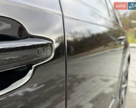 Черный Ауди SQ7, объемом двигателя 4 л и пробегом 61 тыс. км за 73500 $, фото 13 на Automoto.ua