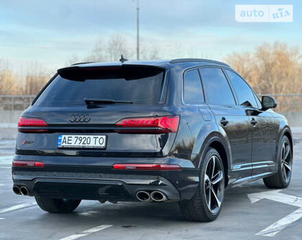 Чорний Ауді SQ7, об'ємом двигуна 4 л та пробігом 67 тис. км за 89999 $, фото 18 на Automoto.ua