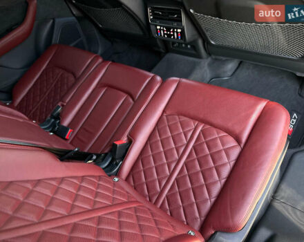Черный Ауди SQ7, объемом двигателя 4 л и пробегом 83 тыс. км за 73800 $, фото 66 на Automoto.ua