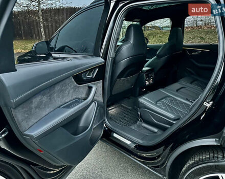 Чорний Ауді SQ7, об'ємом двигуна 4 л та пробігом 43 тис. км за 99000 $, фото 50 на Automoto.ua