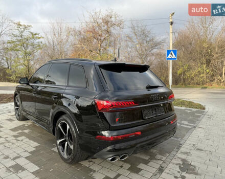 Черный Ауди SQ7, объемом двигателя 4 л и пробегом 61 тыс. км за 73500 $, фото 9 на Automoto.ua